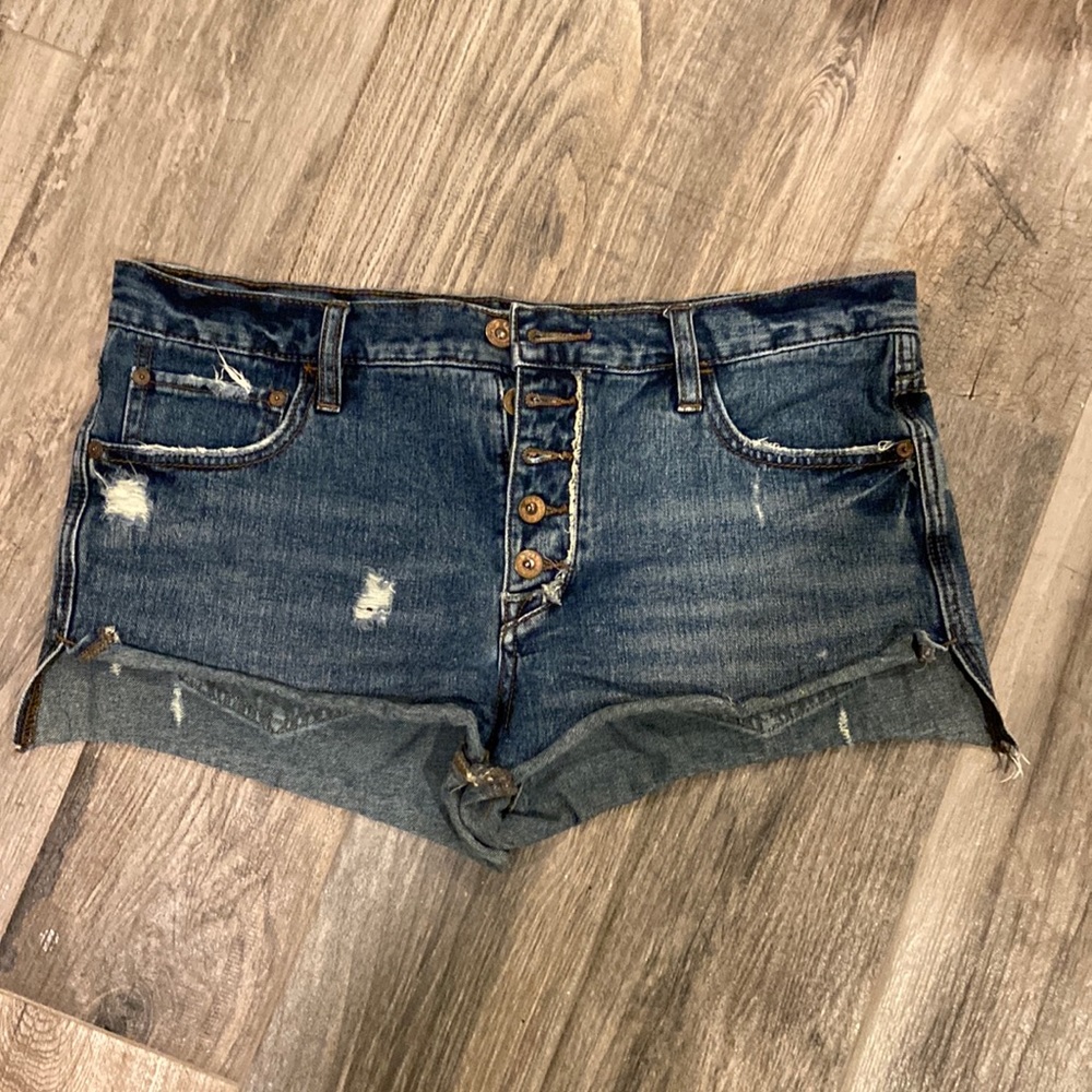 Free people size 28 denim shorts